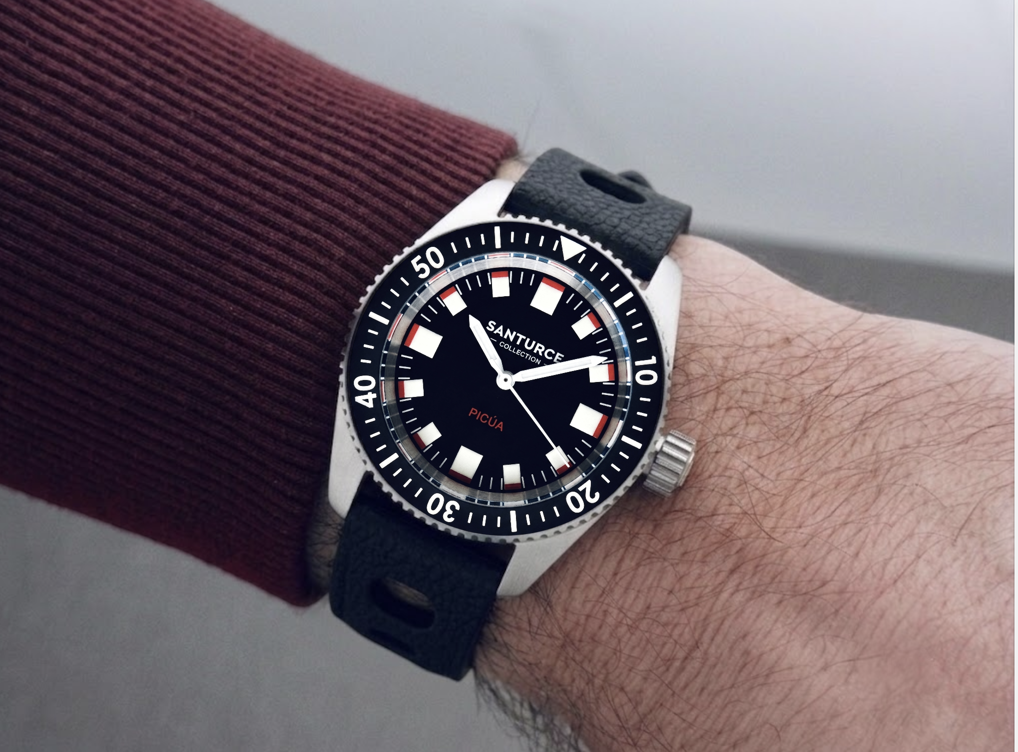 Picúa™ — Swiss Automatic Dive Watch (300m)
