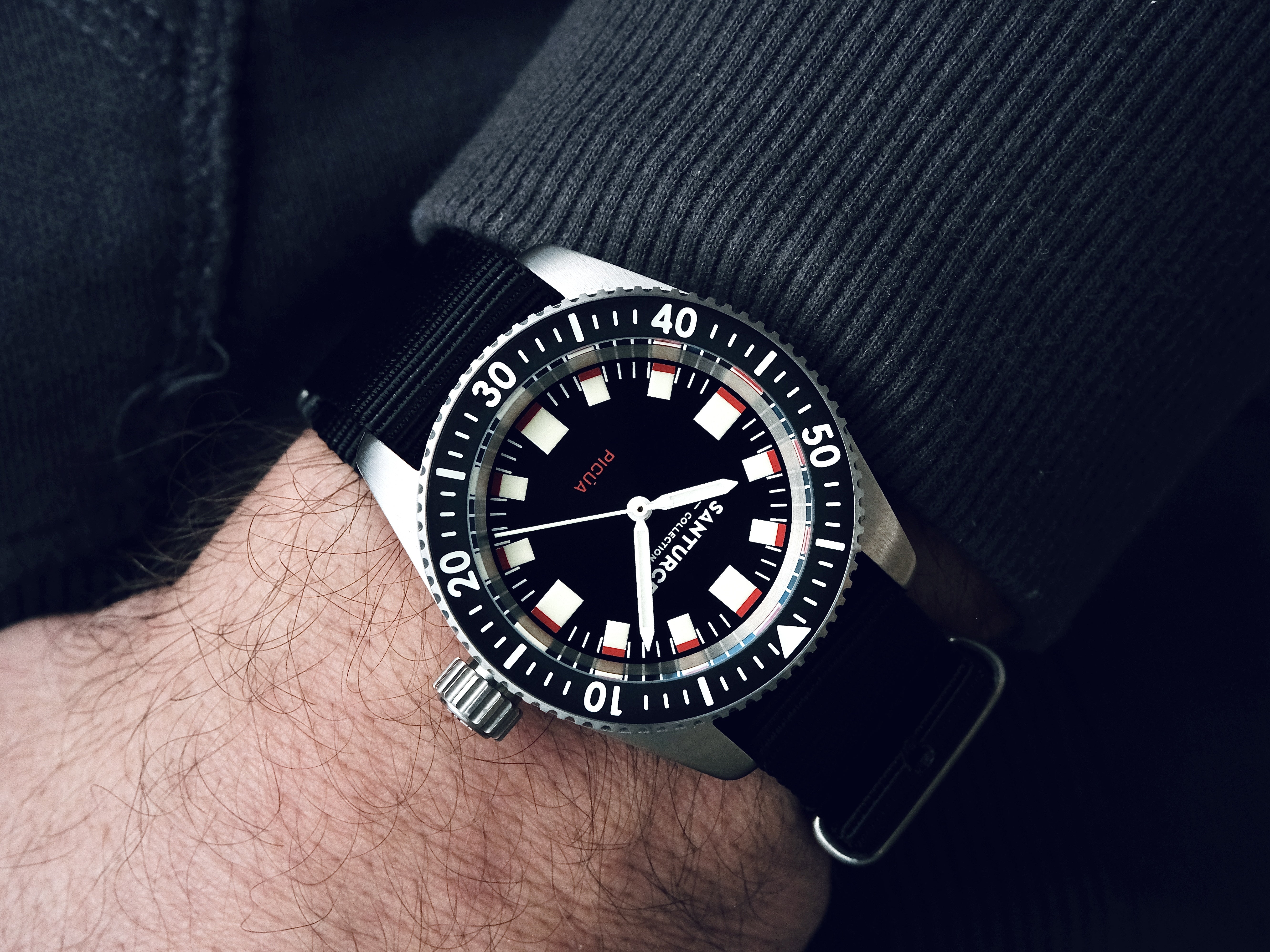 Picúa™ — Swiss Automatic Dive Watch (300m)