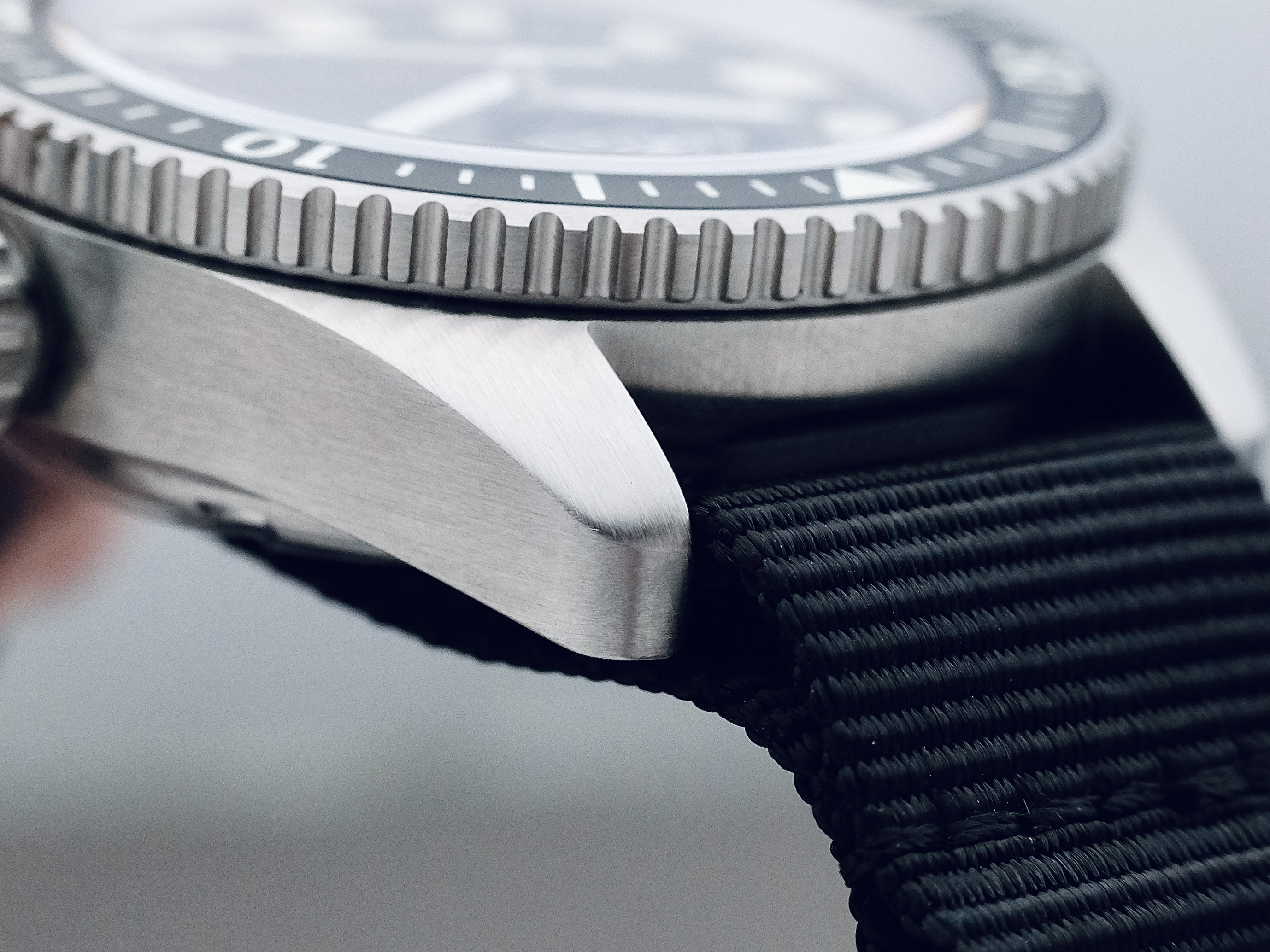 Picúa™ — Swiss Automatic Dive Watch (300m)